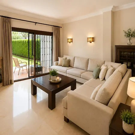 Casa Fernando-a Retreat Between Golf And The Nyaraló