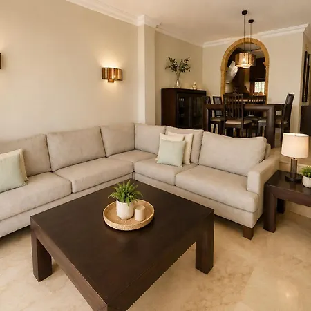 Casa Fernando-a Retreat Between Golf And The Nyaraló *
