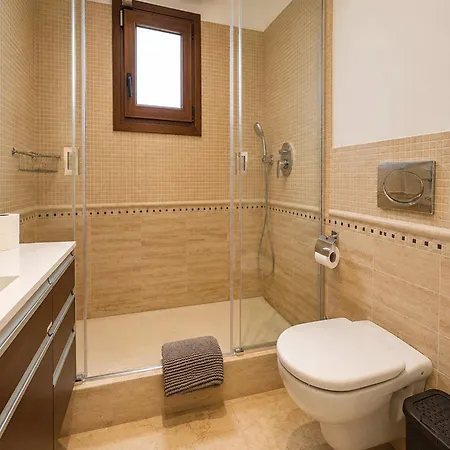 Casa Fernando-a Retreat Between Golf And The * Estepona
