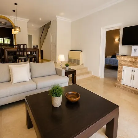 Casa Fernando-a Retreat Between Golf And The Estepona